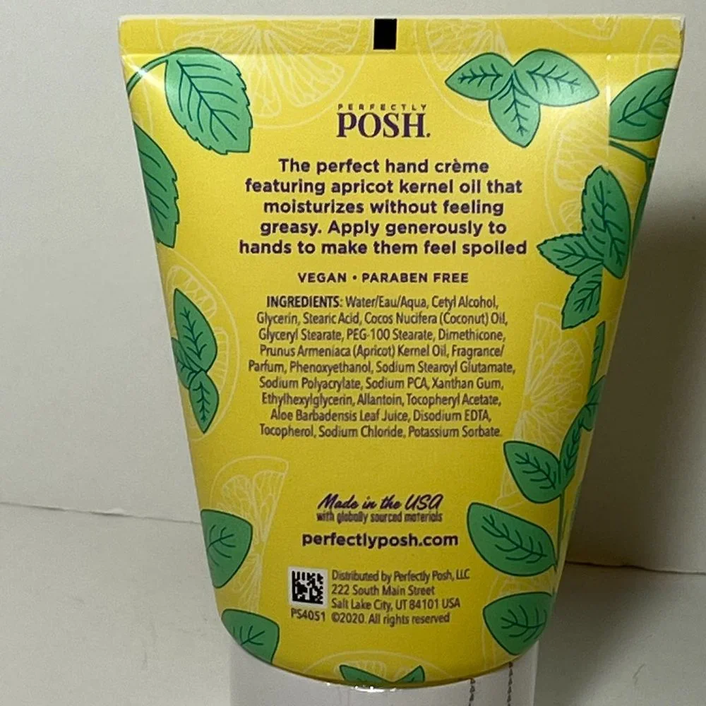 PERFECTLY POSH - Hand Creme - Dist' Herbed - BRAND NEW & SEALED - Picture 2 of 2